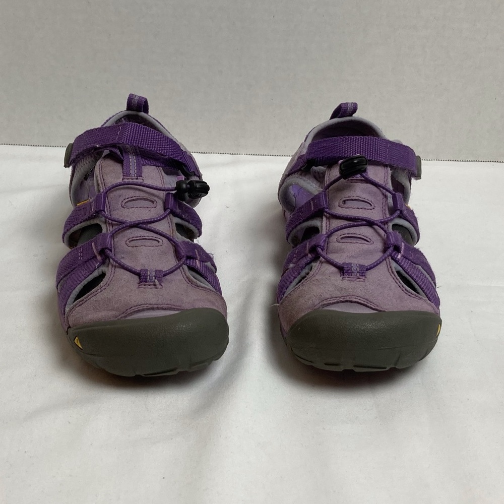 Keen purple waterproof outdoor trail sandals. 6